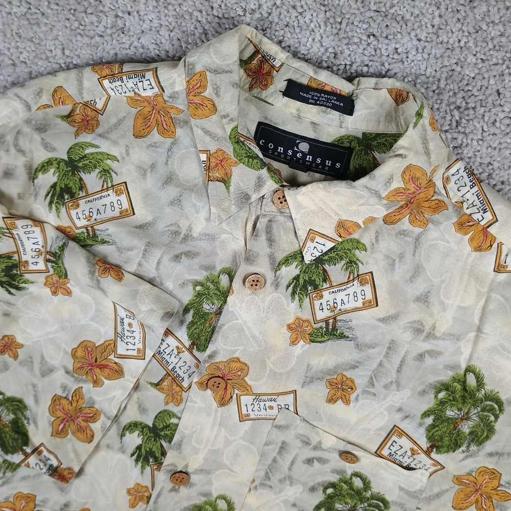 Vintage Consensus Hawaiian Shirt XL Rayon Tropical License Plate Classic Car